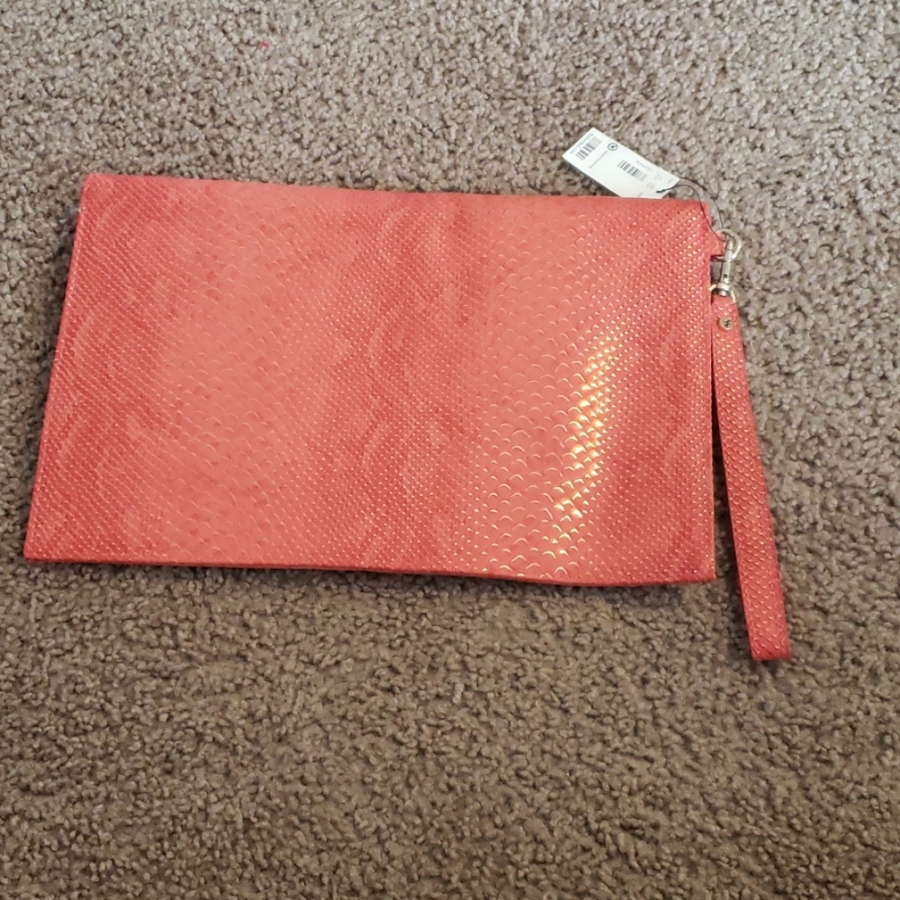 Limited Purse - Picture 2 of 3